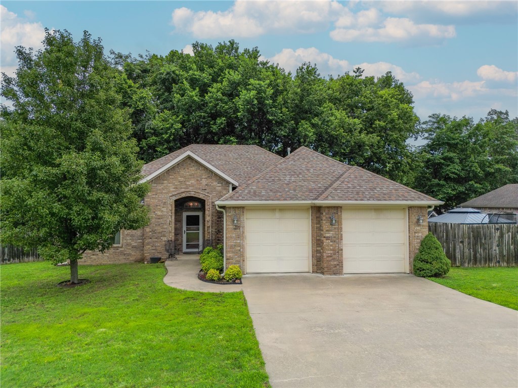 Welcome to 696 E Thornstone Aveāwhere quality updates meet move-in ready comfort. This well-maintained home features wood floors, granite countertops, and a fully fenced backyard that's ready for your next BBQ or quiet morning coffee. Located in a quiet West Fork neighborhood with easy access to I-49, this one blends convenience with low-maintenance living.