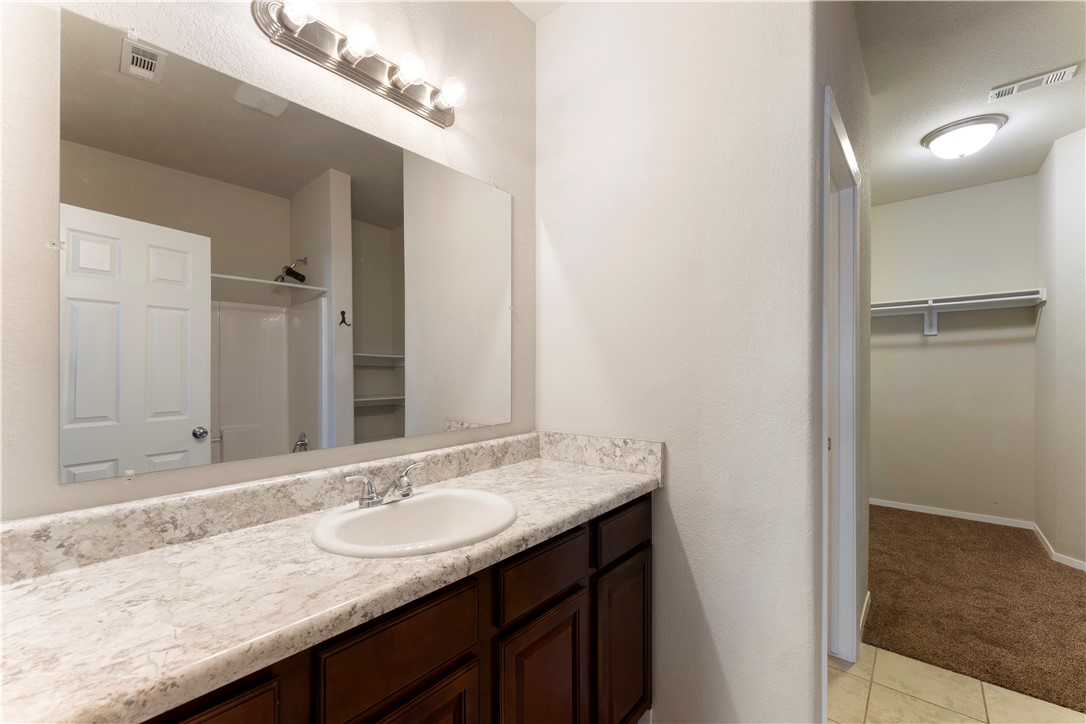 Lakewood Sub Ph Iii Lowell - Residential