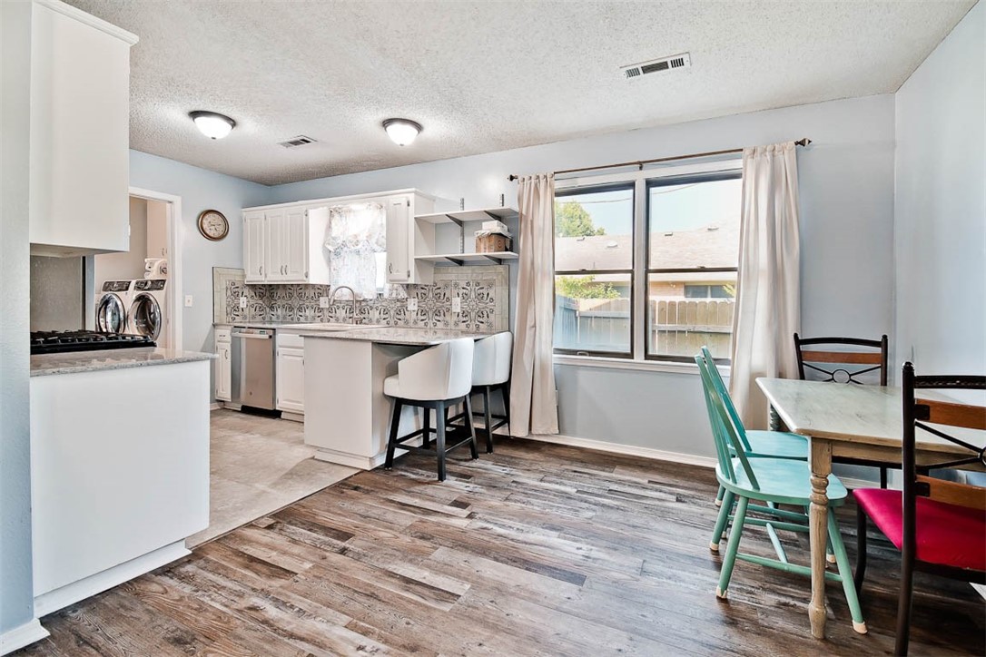 Quail Run Add Ph I Rogers - Residential