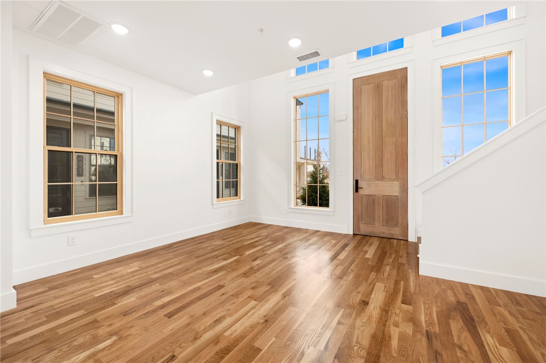 Pinnacle Village - Residential