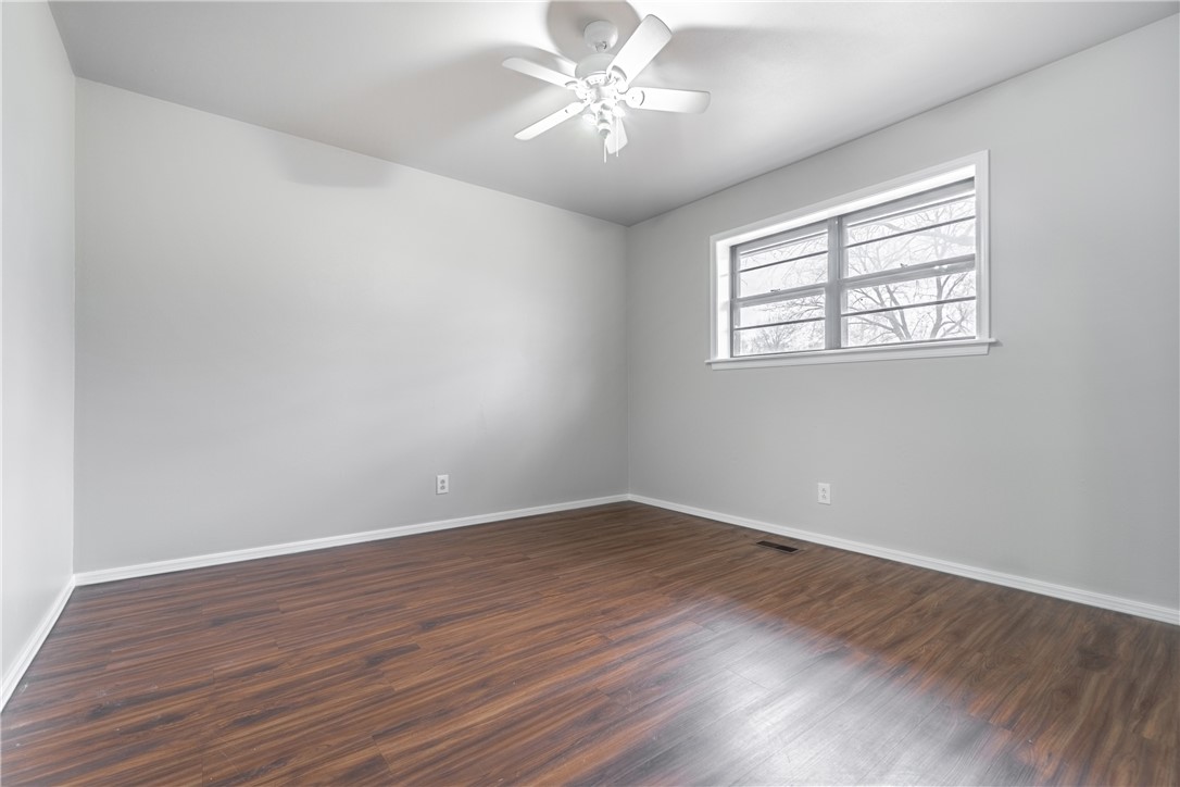 Woodland Acres Unit 1-Rogers - Residential Lease