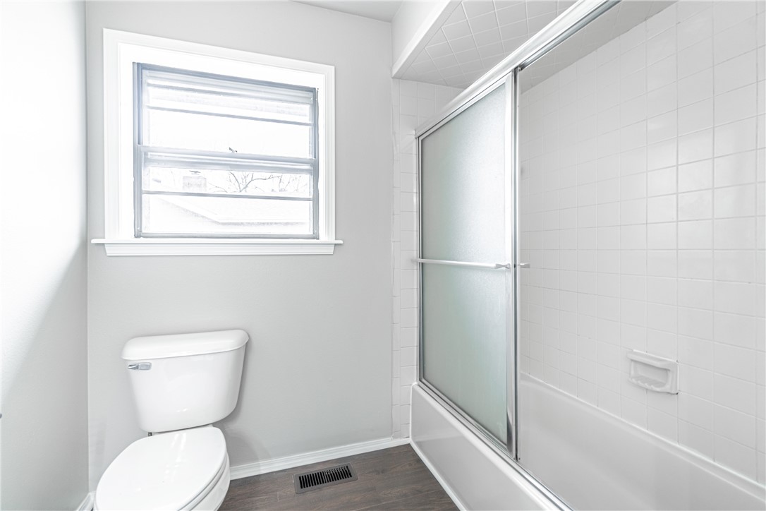 Woodland Acres Unit 1-Rogers - Residential Lease