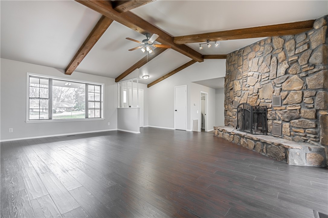 Woodland Acres Unit 1-Rogers - Residential Lease