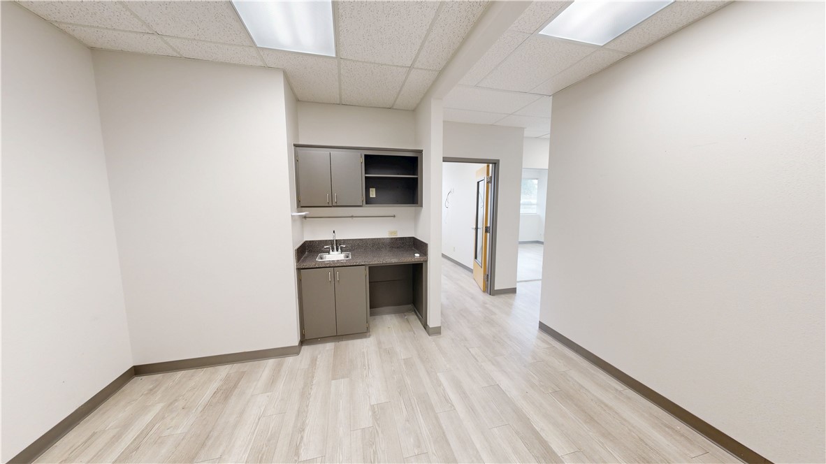 Beau Terre Office Park - Commercial Lease