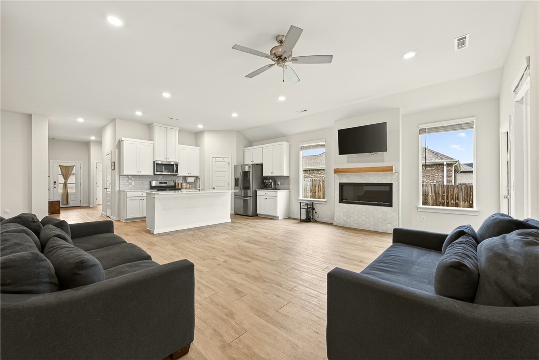 Wagon Wheel Crossing Sub Ph I - Residential