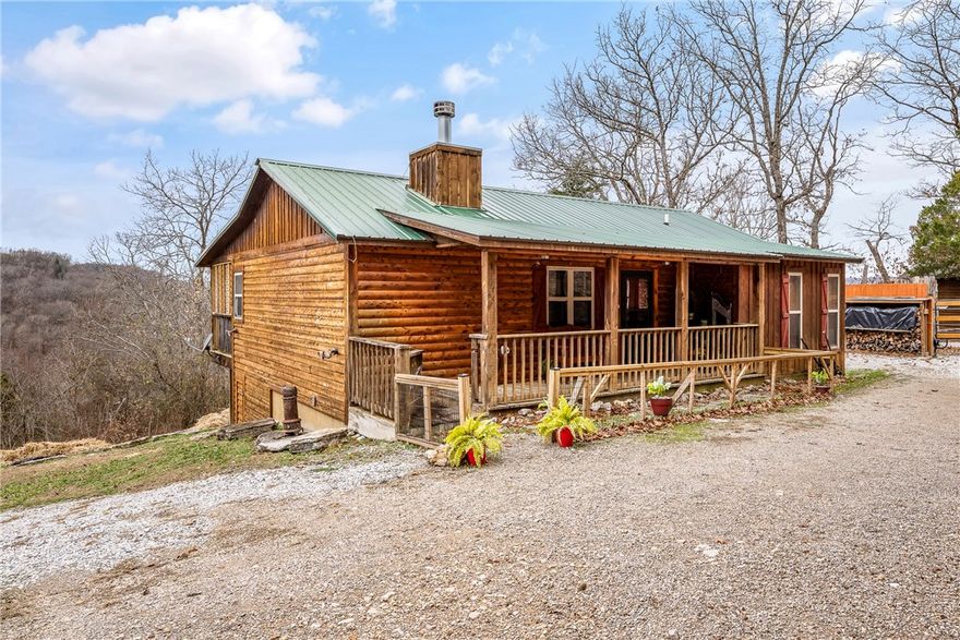2 Bed | 2 Bath | Single-Story with Office
Looking for a getaway in the woods, or an ideal investment property, this custom built cabin overlooking inspiration point and the white river, just minutes from eureka springs is perfect! Everything in this house was custom built with heart.  Real cedar floors, wood walls, and custom built wood cabinetry.  A wood burning fireplace makes this cabin the perfect retreat for relaxation!

https://www.zillow.com/view-imx/caa2657c-a83b-4c2c-ba8d-a052007c1565?setAttribution=mls&wl=true&initialViewType=pano&utm_source=dashboard