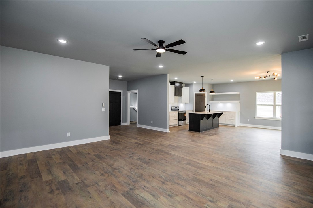 Lands End Sub Bvv - Residential