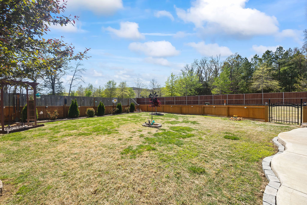 Bellafont Gardens Hpr - Residential