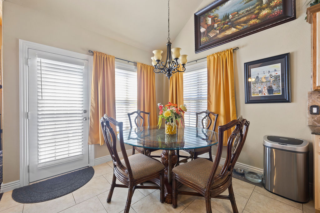 Bellafont Gardens Hpr - Residential