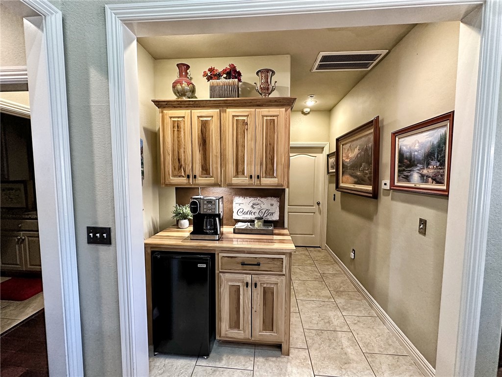 Bellafont Gardens Hpr - Residential