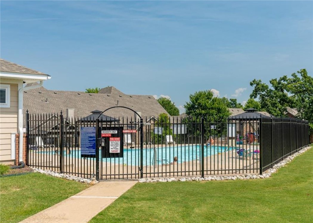 Bellafont Gardens Hpr - Residential