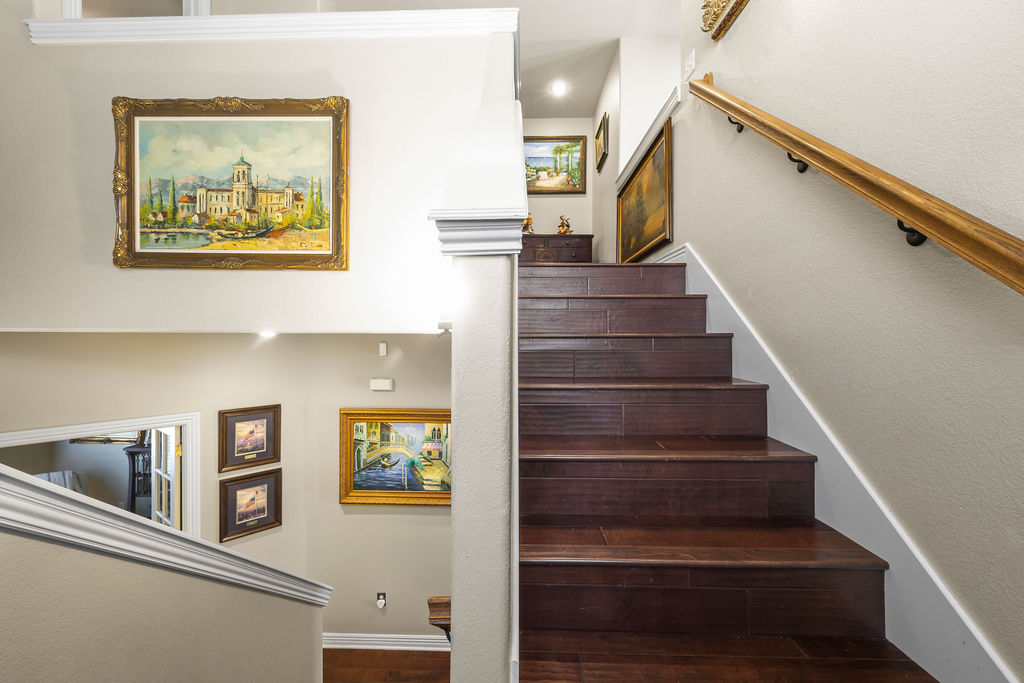 Bellafont Gardens Hpr - Residential