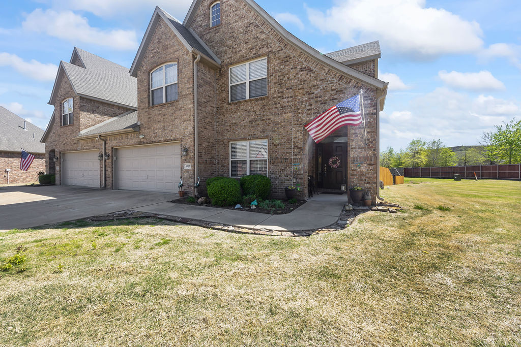 Bellafont Gardens Hpr - Residential