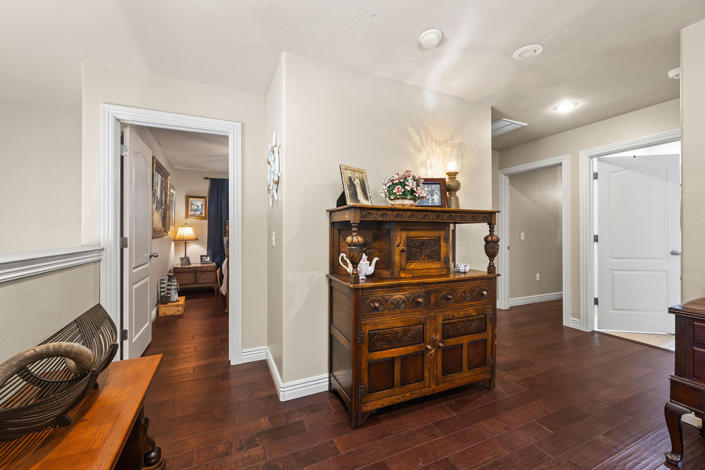 Bellafont Gardens Hpr - Residential