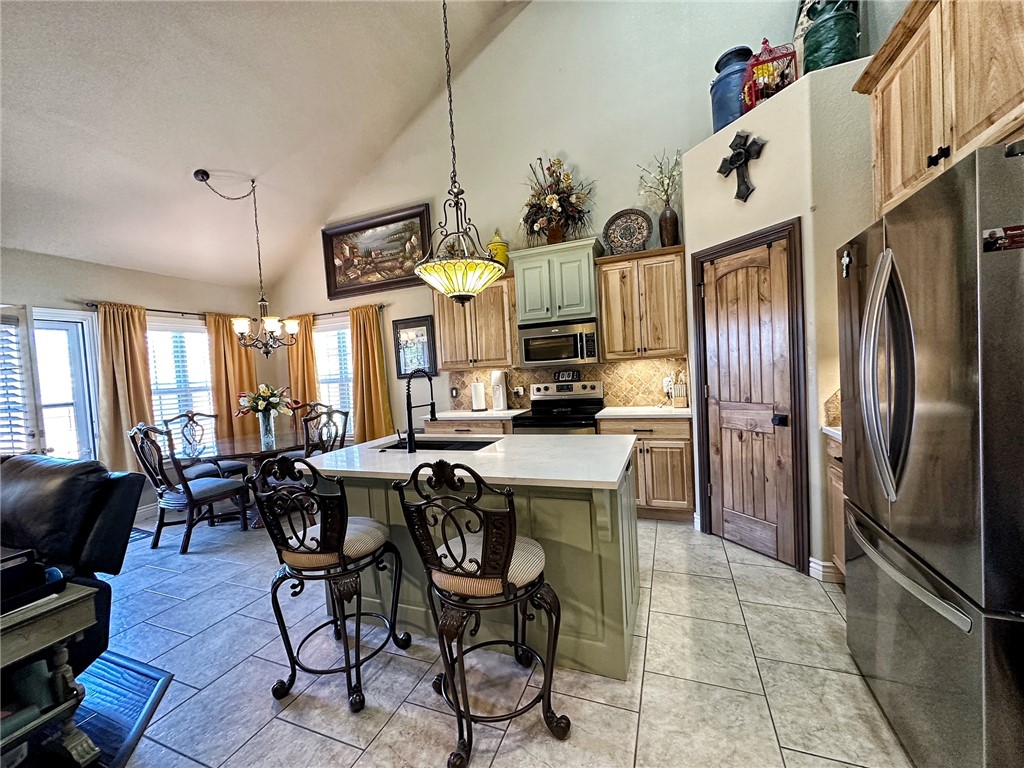 Bellafont Gardens Hpr - Residential