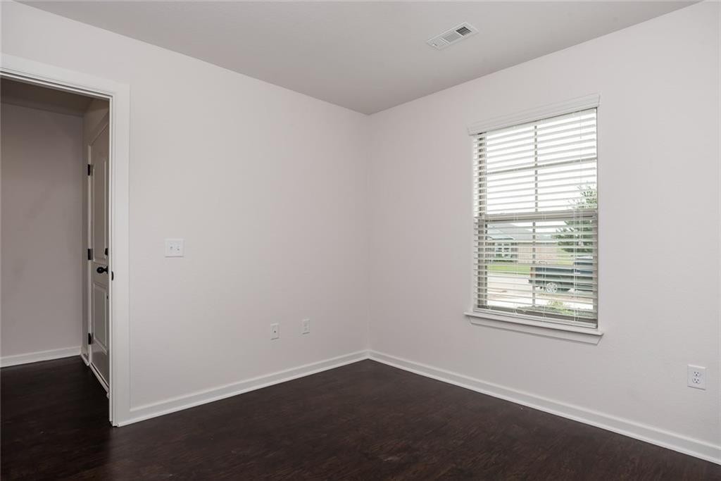 Walnut Creek Sub Gravette - Residential Lease