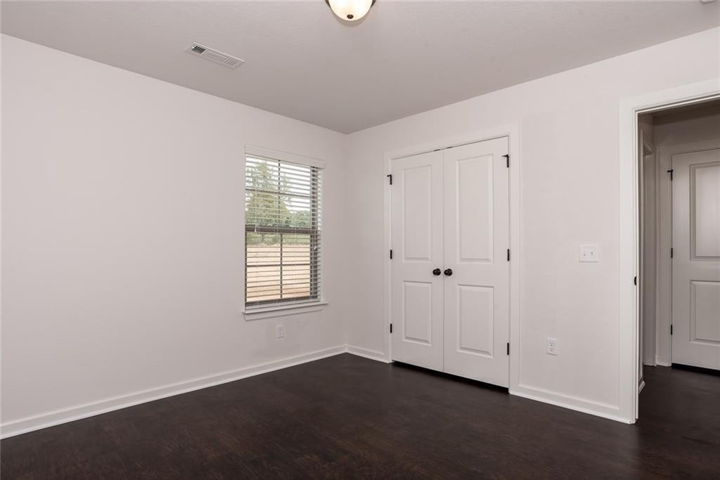 Walnut Creek Sub Gravette - Residential Lease