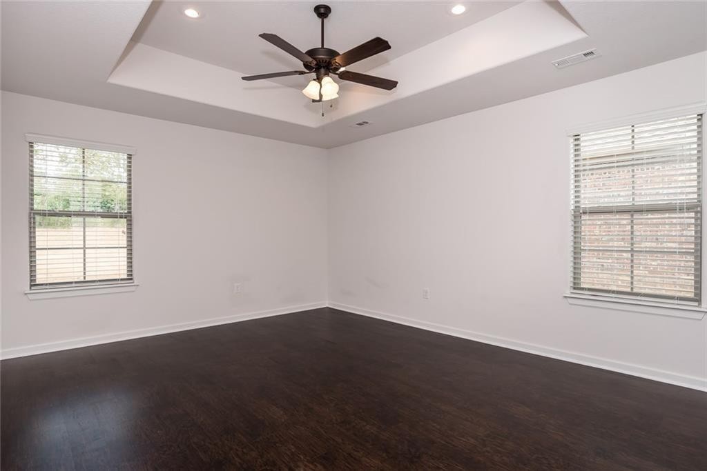 Walnut Creek Sub Gravette - Residential Lease