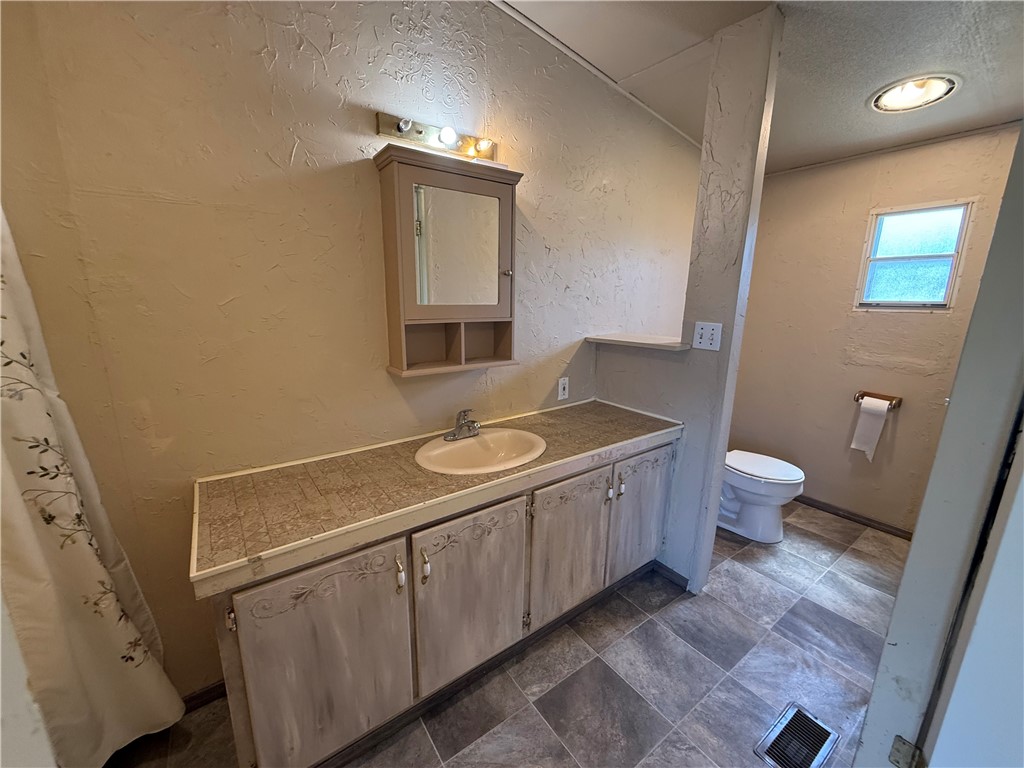 Strawberry Ridge Estate Rurban - Residential