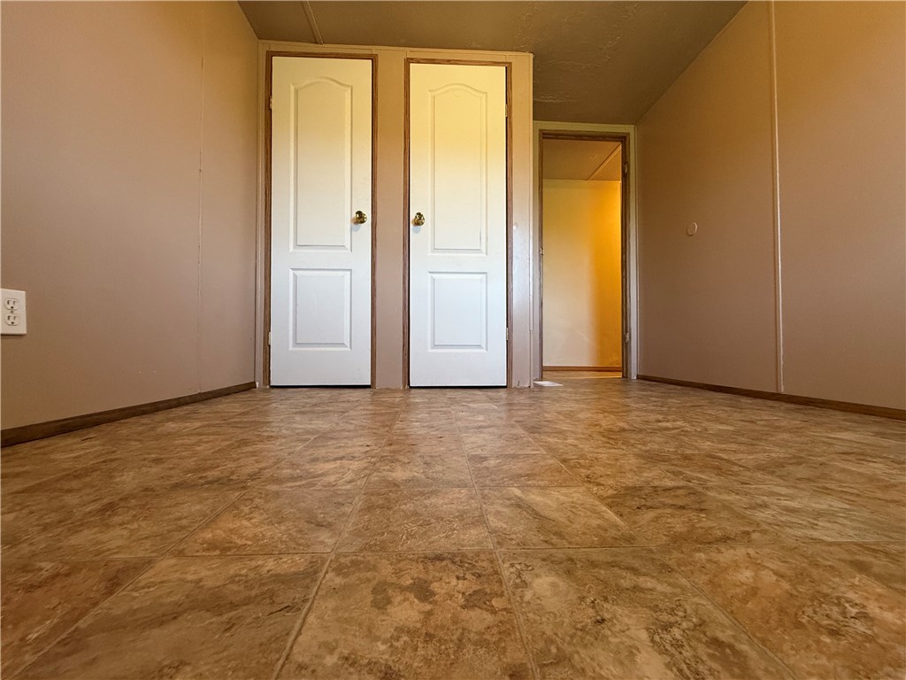 Strawberry Ridge Estate Rurban - Residential