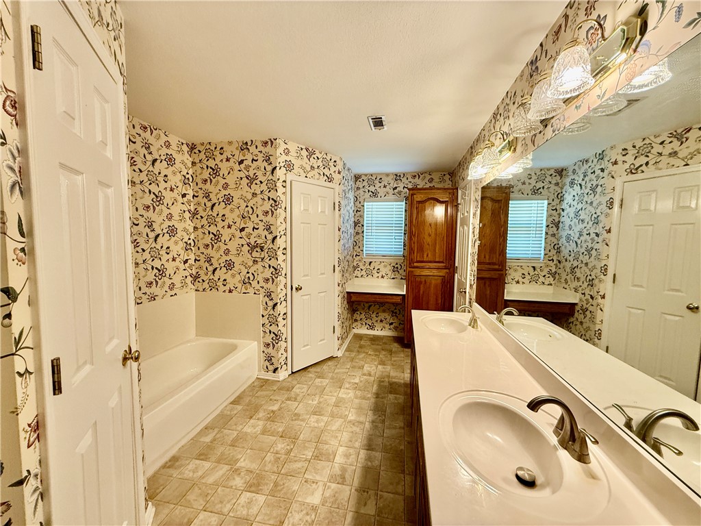 Hill View Sub Rogers - Residential