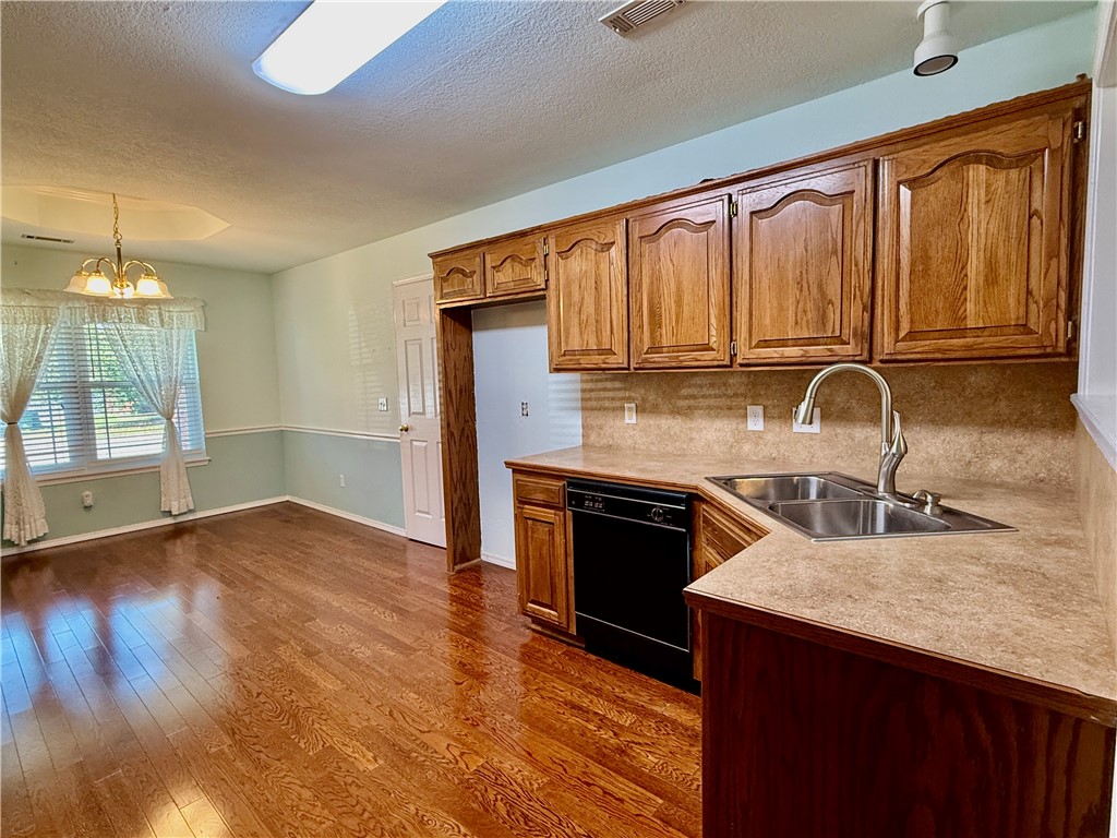 Hill View Sub Rogers - Residential