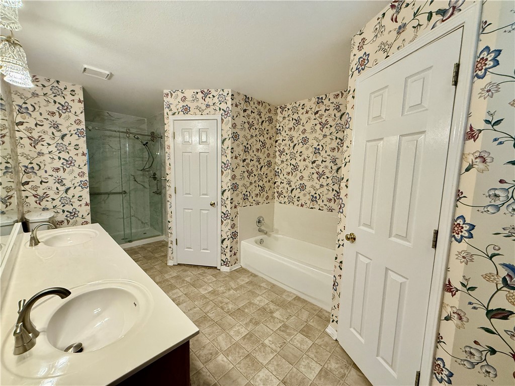 Hill View Sub Rogers - Residential