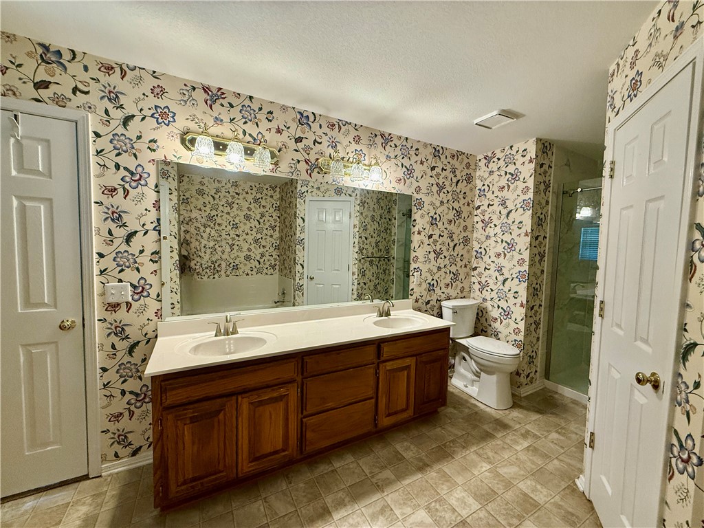 Hill View Sub Rogers - Residential