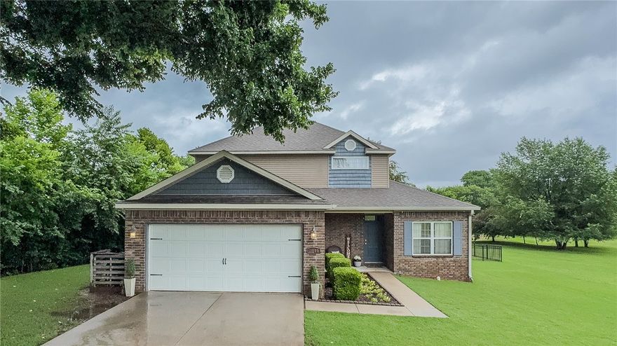 Beautiful 3 bed, 2 bath home on a spacious lot in Farmington! This 2-level gem features a large eat-in kitchen with pantry and ample cabinet space, and a cozy living room with a gas log fireplace. The primary suite is on the main floor with private backyard access, dual sinks, a separate tub and shower, and a large walk-in closet. Upstairs you'll find two generously sized bedrooms, a full bath, and a versatile loft—perfect for a second living area or home office. Enjoy the huge fenced backyard with mature trees and an updated patio, ideal for relaxing or entertaining! Brand new plush carpet installed throughout just prior to listing.