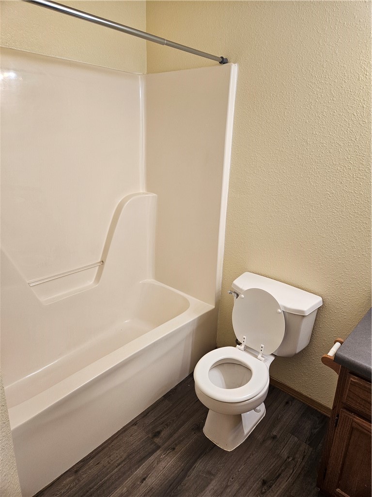 WOMACKS ADD-CENTERON - Residential Lease