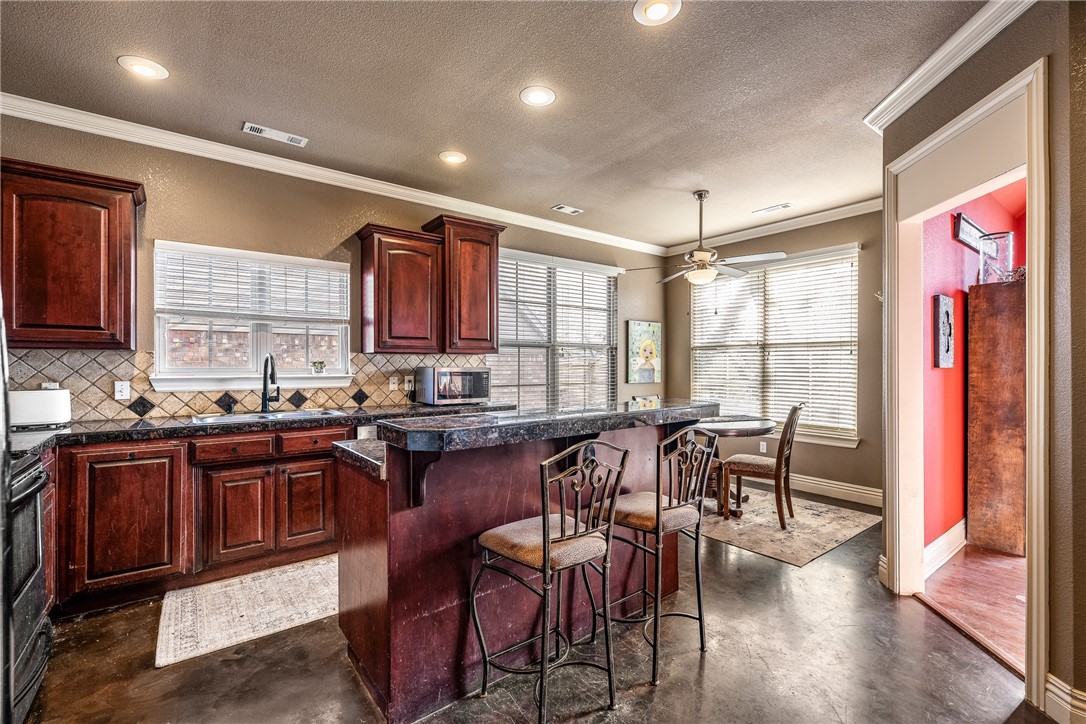 Oaklawn Place - Residential