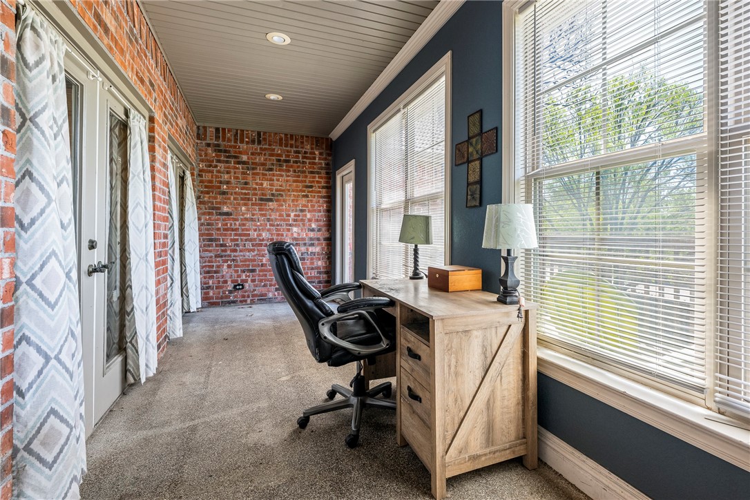 Oaklawn Place - Residential