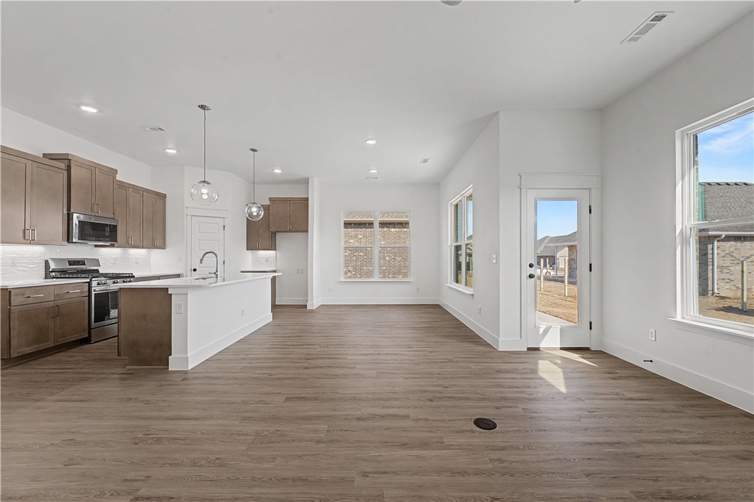 Woodcrest Walk - Residential