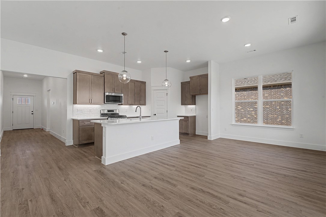 Woodcrest Walk - Residential