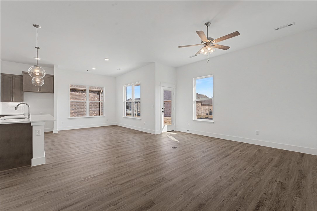 Woodcrest Walk - Residential