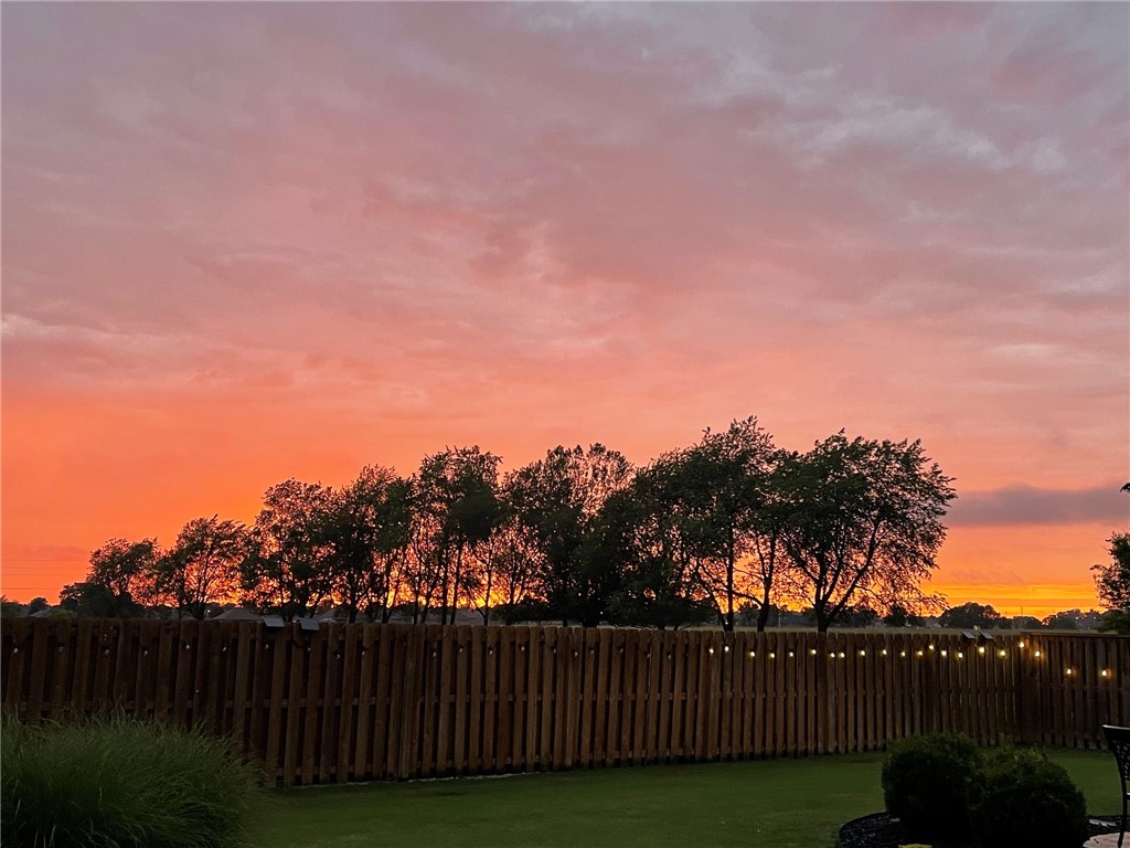 Silo Falls Add Ph Ii Rogers - Residential