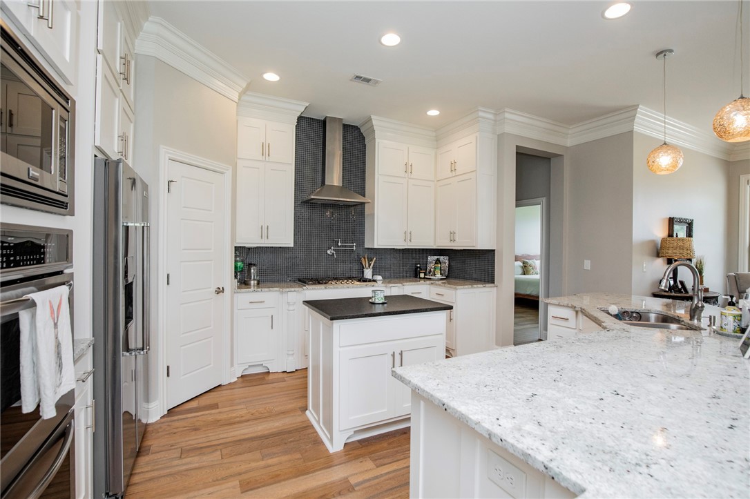 Silo Falls Add Ph Ii Rogers - Residential