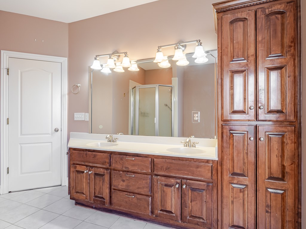 Pleasant View Estates Blk 9 Bentonville - Residential Lease