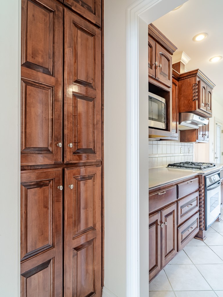 Pleasant View Estates Blk 9 Bentonville - Residential Lease