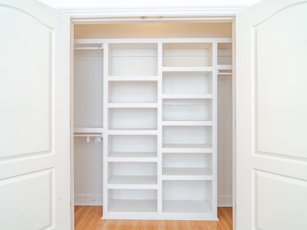 Pleasant View Estates Blk 9 Bentonville - Residential Lease