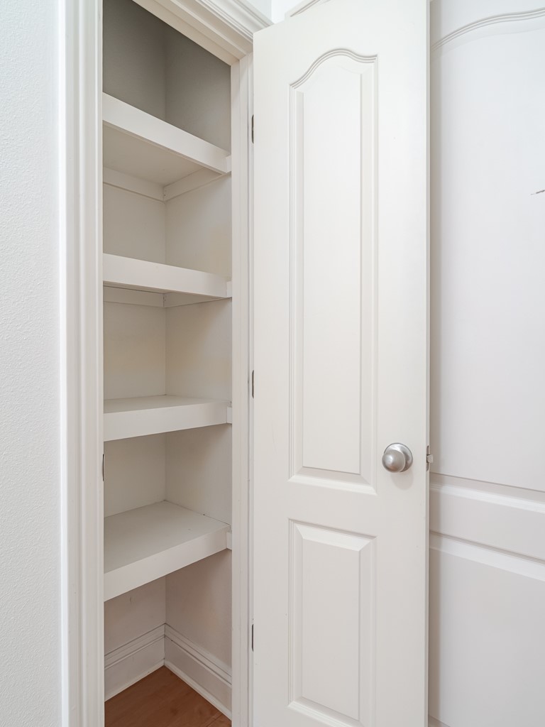 Pleasant View Estates Blk 9 Bentonville - Residential Lease