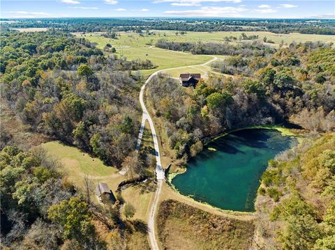 Single Family Residence in Sulphur Springs AR 22340 Chalybeate Drive 45.jpg