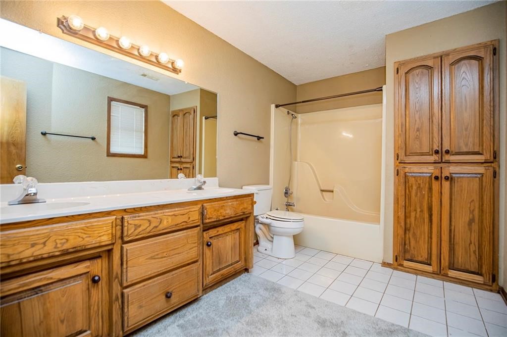 Lynn Estates Springdale - Residential