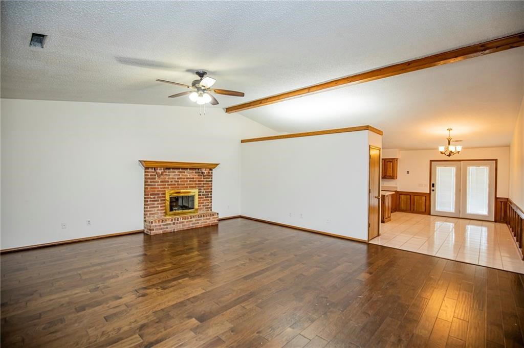 Lynn Estates Springdale - Residential