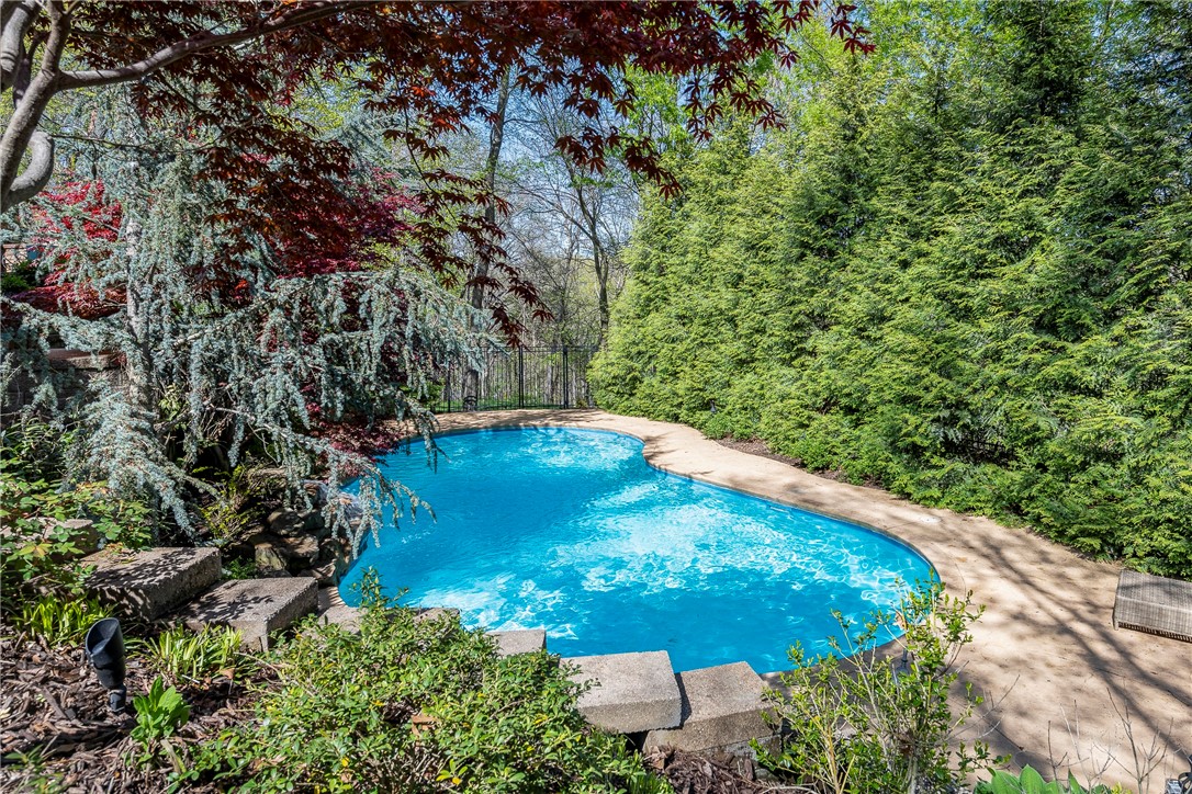 Heathrow Sub Bentonville - Residential