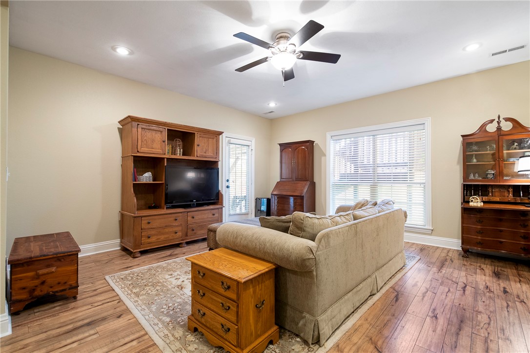 Heathrow Sub Bentonville - Residential