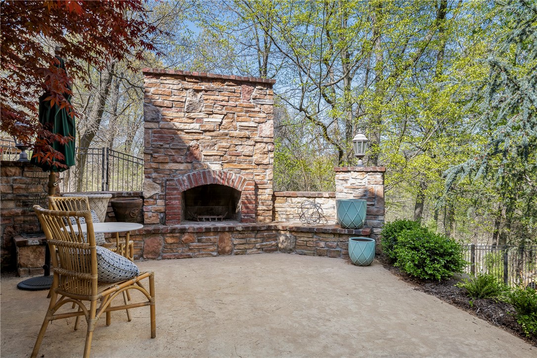 Heathrow Sub Bentonville - Residential