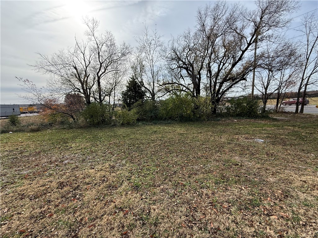 Springdale Outlots - Commercial Sale