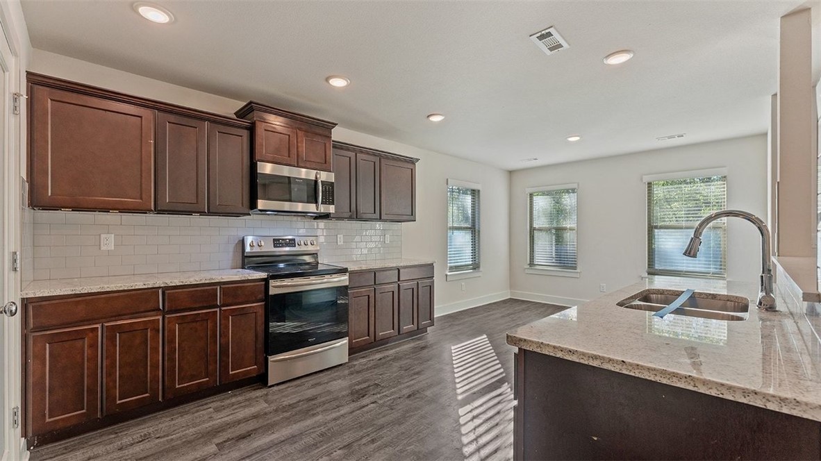 Springhill Sub Gentry - Residential