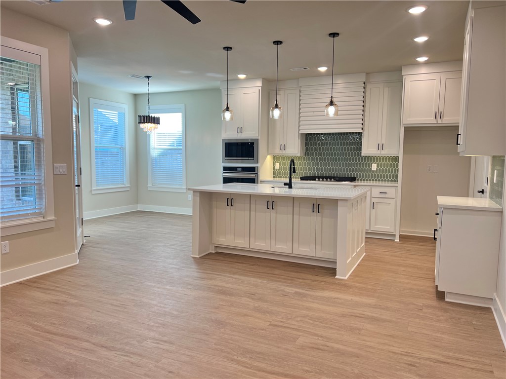 Paradise Park Sub Centerton - Residential Lease